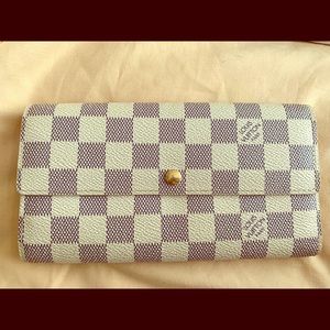 Louis Vuitton Damier Azur Sarah wallet